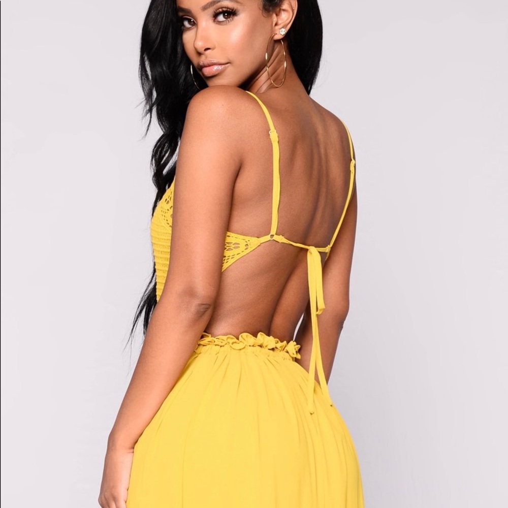🎉2X HP!🎉 Clara Backless Crochet Maxi Dress - Picture 5 of 5